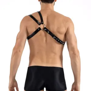 Harnais noir en simili cuir, vue de dos, avec sangles ajustables et anneau central, style audacieux pour soirées sexy.